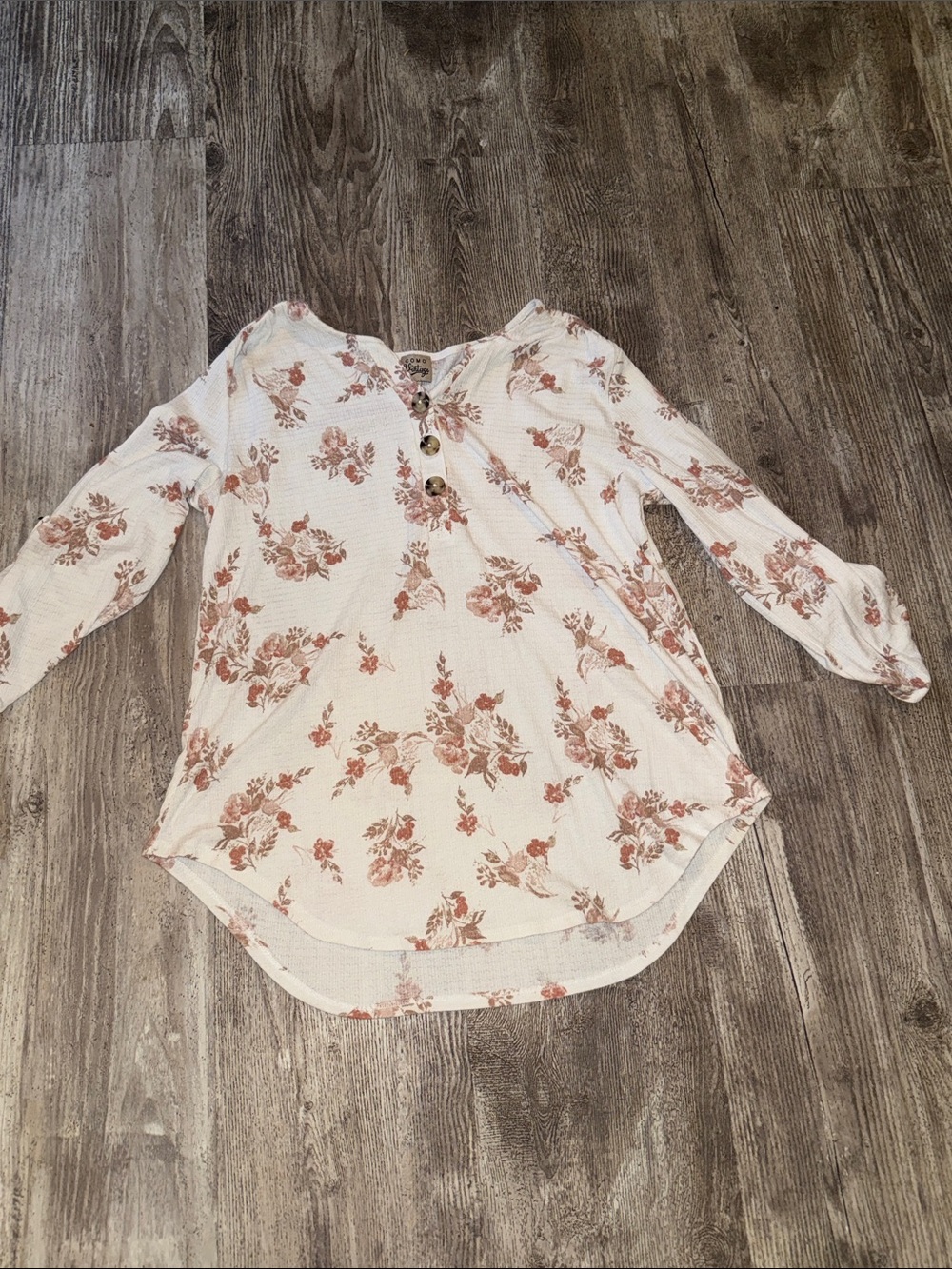 Como Vintage Cream Tunic with Dusty Rose Floral Print